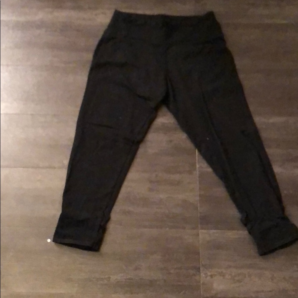 Black leggings